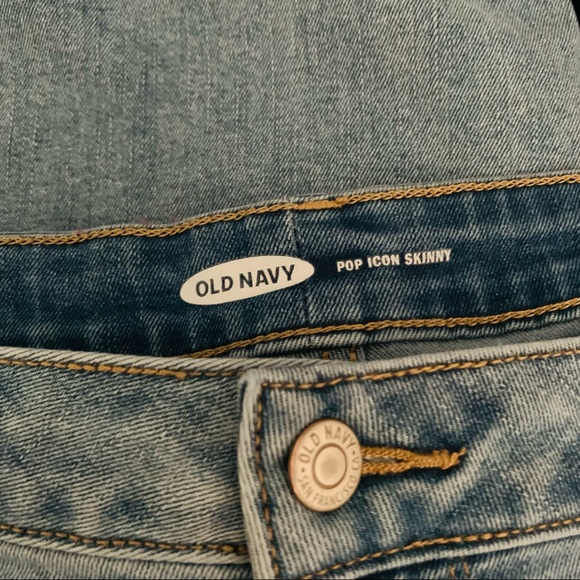 Old Navy Distressed Pop Icon Skinny Jean Size 28S - Picture 4 of 5